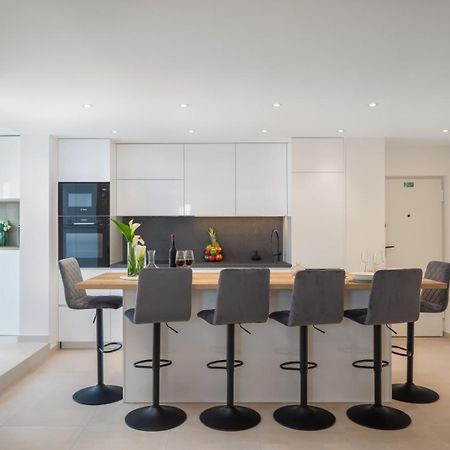 Luxury Apartment Silvery In Split Center With Jacuzzi, Sauna And Parking Exterior foto