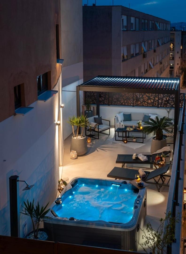 Luxury Apartment Silvery In Split Center With Jacuzzi, Sauna And Parking Exterior foto