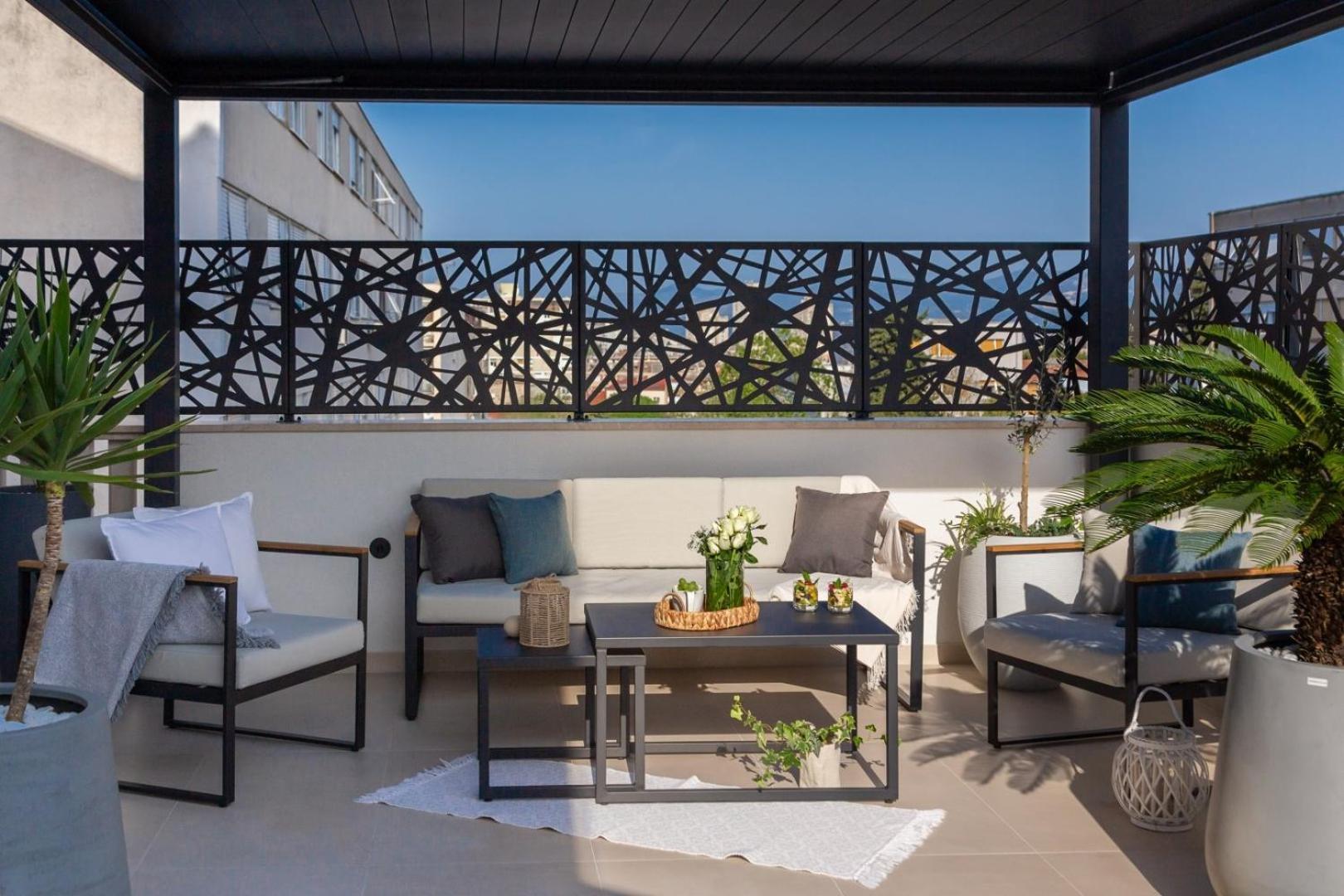 Luxury Apartment Silvery In Split Center With Jacuzzi, Sauna And Parking Exterior foto